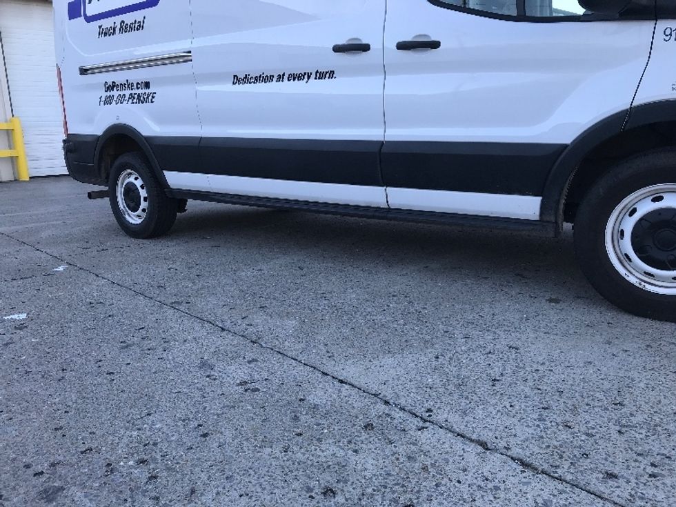 Cargo Van (Panel Van)-Light and Medium Duty Trucks-Ford-2023-Transit 250-Nashville-TN-75,276\n\t\tmiles-$ 42,750 - Image 14