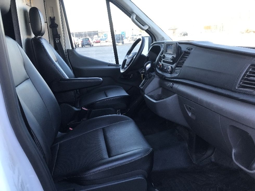 Cargo Van (Panel Van)-Light and Medium Duty Trucks-Ford-2023-Transit 250-Nashville-TN-75,276\n\t\tmiles-$ 42,750 - Image 22