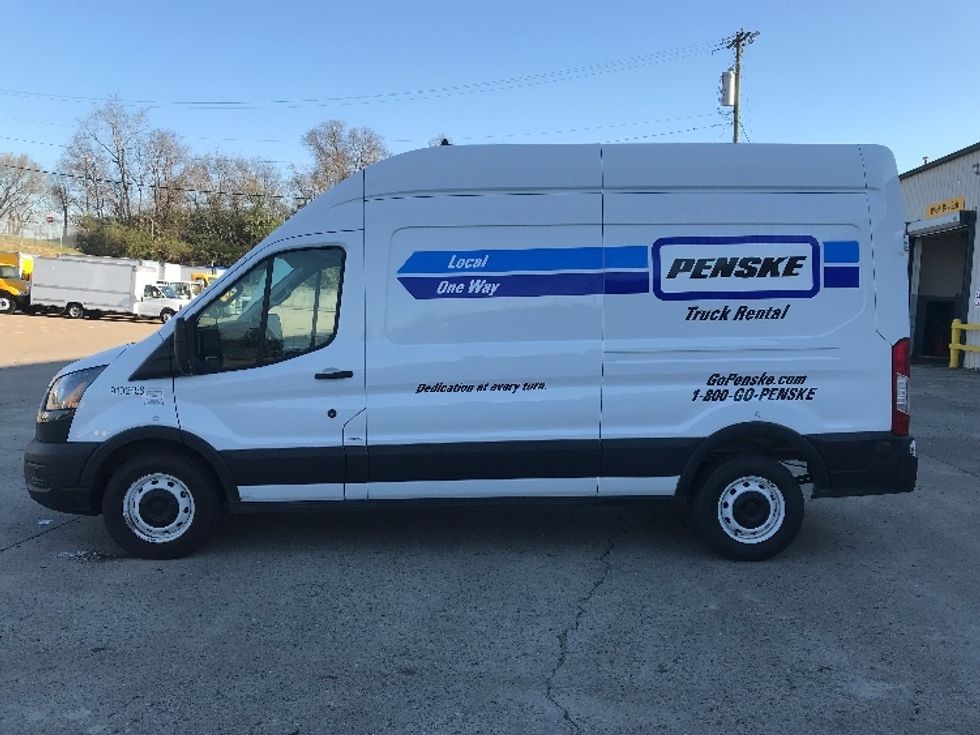 Cargo Van (Panel Van)-Light and Medium Duty Trucks-Ford-2023-Transit 250-Nashville-TN-75,276\n\t\tmiles-$ 42,750 - Image 4
