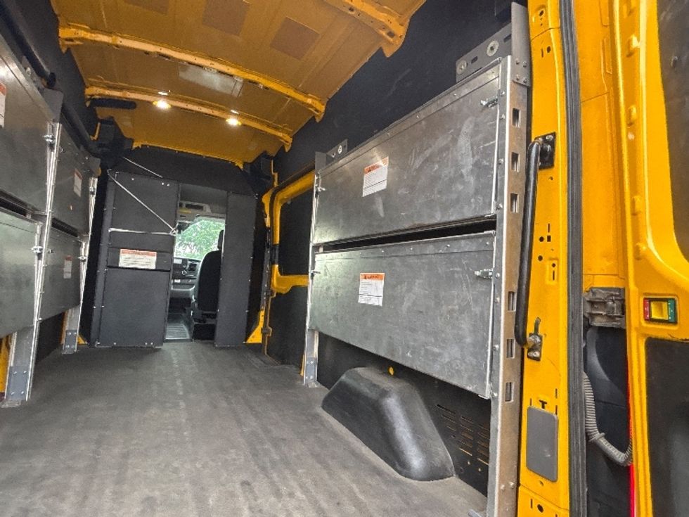 Cargo Van (Panel Van)-Light and Medium Duty Trucks-Ford-2023-Transit 250-New Castle-DE-59,860\n\t\tmiles-$ 42,250 - Image 11