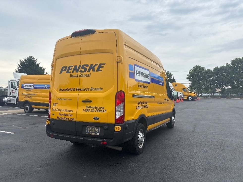 Cargo Van (Panel Van)-Light and Medium Duty Trucks-Ford-2023-Transit 250-New Castle-DE-59,860\n\t\tmiles-$ 42,250 - Image 12