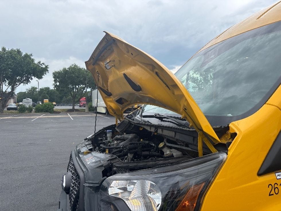 Cargo Van (Panel Van)-Light and Medium Duty Trucks-Ford-2023-Transit 250-New Castle-DE-59,860\n\t\tmiles-$ 42,250 - Image 23