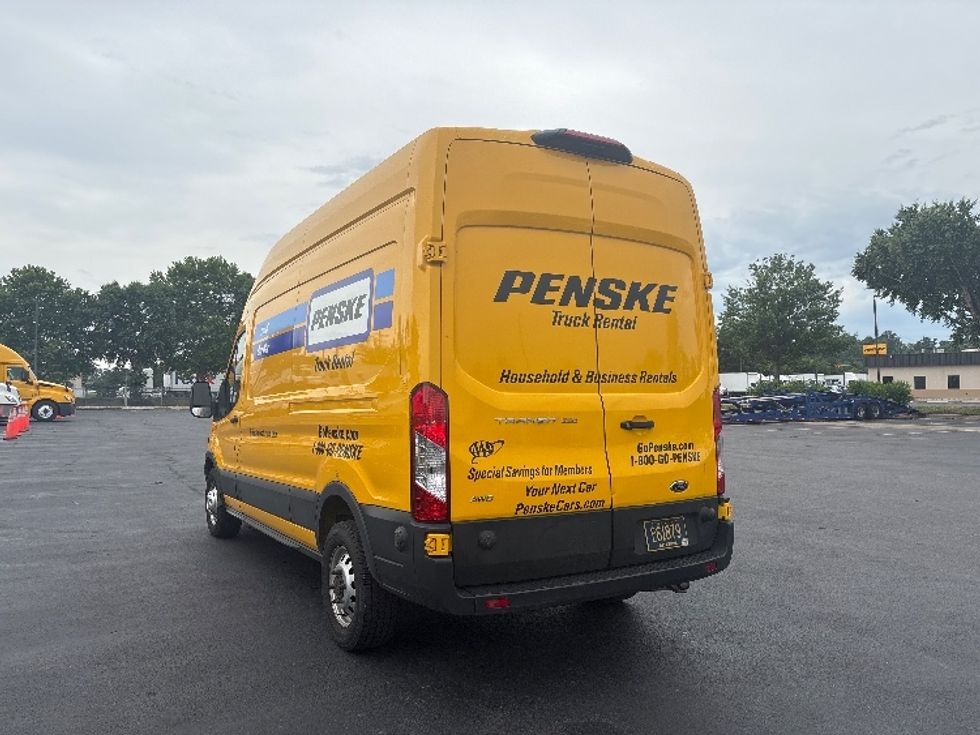 Cargo Van (Panel Van)-Light and Medium Duty Trucks-Ford-2023-Transit 250-New Castle-DE-59,860\n\t\tmiles-$ 42,250 - Image 6