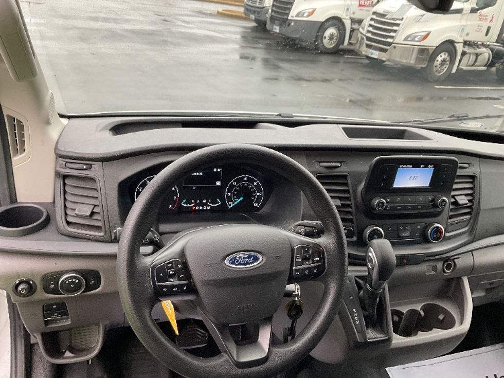 Cargo Van (Panel Van)-Light and Medium Duty Trucks-Ford-2023-Transit 250-New Castle-DE-67,083\n\t\tmiles-$ 46,750 - Image 17