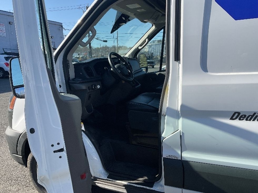 Cargo Van (Panel Van)-Light and Medium Duty Trucks-Ford-2023-Transit 250-North Bergen-NJ-24,240\n\t\tmiles-$ 46,000 - Image 13