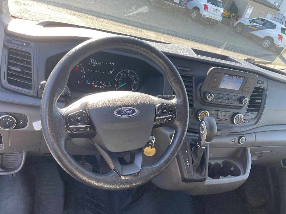 Cargo Van (Panel Van)-Light and Medium Duty Trucks-Ford-2023-Transit 250-North Bergen-NJ-24,240\n\t\tmiles-$ 46,000 - Image 15