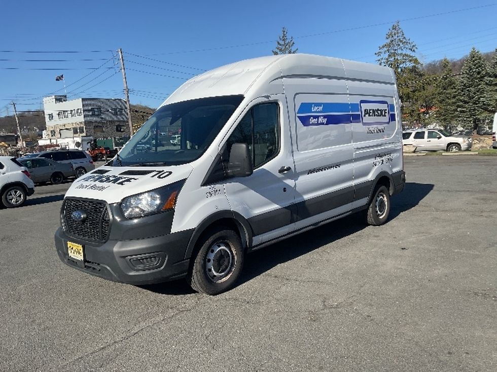 Cargo Van (Panel Van)-Light and Medium Duty Trucks-Ford-2023-Transit 250-North Bergen-NJ-24,240\n\t\tmiles-$ 46,000 - Image 3