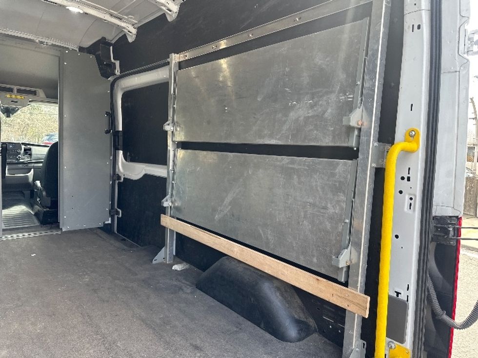 Cargo Van (Panel Van)-Light and Medium Duty Trucks-Ford-2023-Transit 250-North Bergen-NJ-29,423\n\t\tmiles-$ 45,750 - Image 12