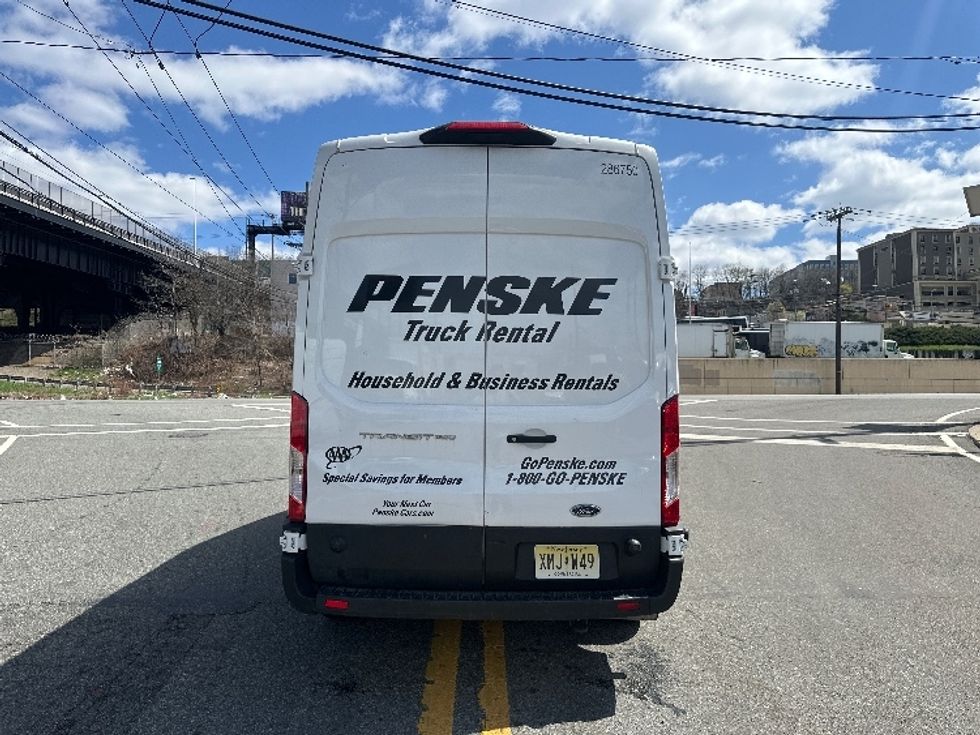 Cargo Van (Panel Van)-Light and Medium Duty Trucks-Ford-2023-Transit 250-North Bergen-NJ-29,423\n\t\tmiles-$ 45,750 - Image 7