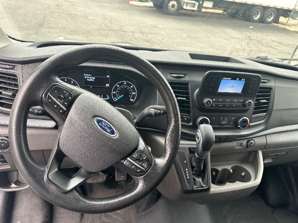 Cargo Van (Panel Van)-Light and Medium Duty Trucks-Ford-2023-Transit 250-North Bergen-NJ-36,474\n\t\tmiles-$ 45,250 - Image 18