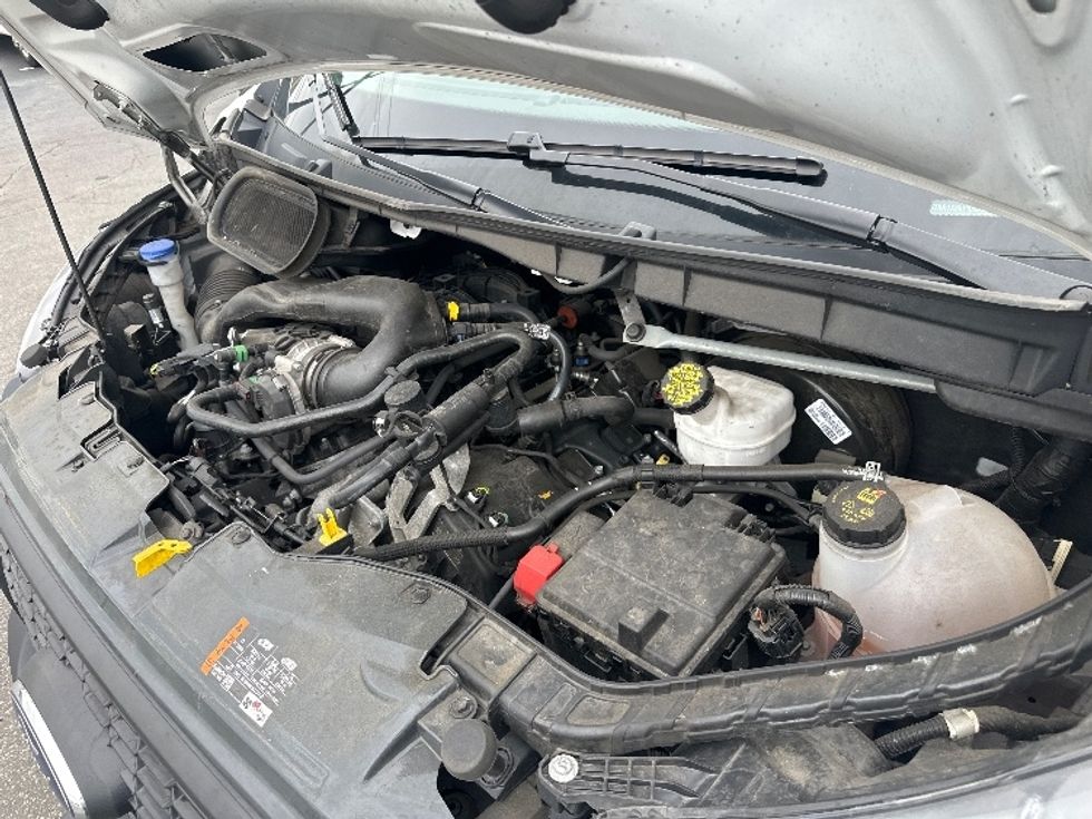 Cargo Van (Panel Van)-Light and Medium Duty Trucks-Ford-2023-Transit 250-North Bergen-NJ-36,474\n\t\tmiles-$ 45,250 - Image 24