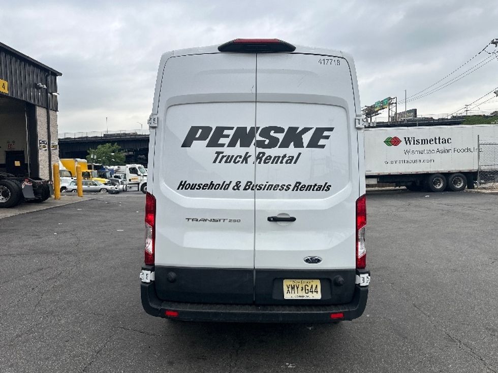 Cargo Van (Panel Van)-Light and Medium Duty Trucks-Ford-2023-Transit 250-North Bergen-NJ-36,474\n\t\tmiles-$ 45,250 - Image 7