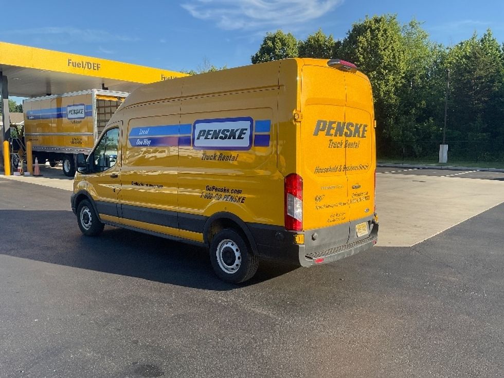 Cargo Van (Panel Van)-Light and Medium Duty Trucks-Ford-2023-Transit 250-North Bergen-NJ-46,073\n\t\tmiles-$ 41,000 - Image 6