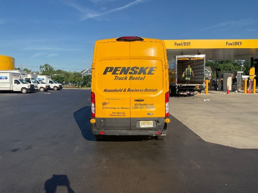 Cargo Van (Panel Van)-Light and Medium Duty Trucks-Ford-2023-Transit 250-North Bergen-NJ-46,073\n\t\tmiles-$ 41,000 - Image 7