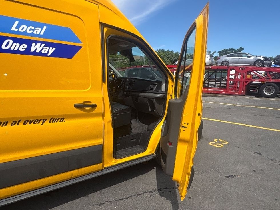 Cargo Van (Panel Van)-Light and Medium Duty Trucks-Ford-2023-Transit 250-North Bergen-NJ-50,303\n\t\tmiles-$ 40,500 - Image 19