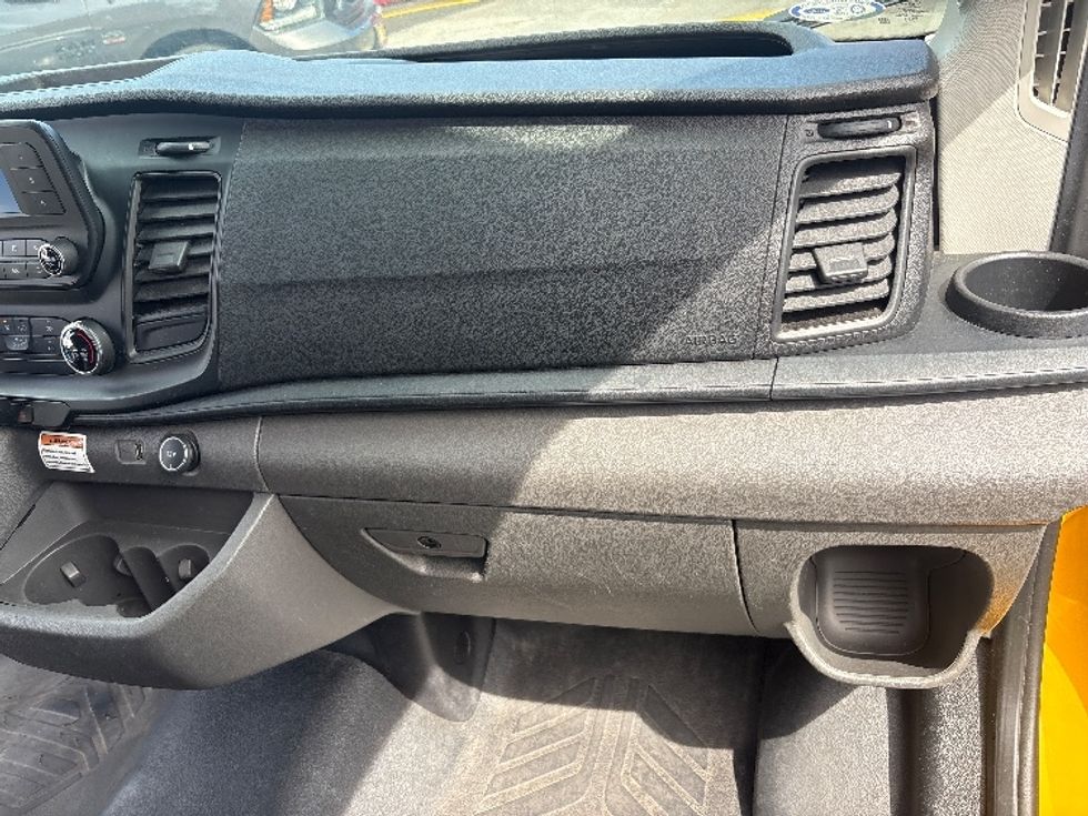 Cargo Van (Panel Van)-Light and Medium Duty Trucks-Ford-2023-Transit 250-North Bergen-NJ-50,303\n\t\tmiles-$ 40,500 - Image 20
