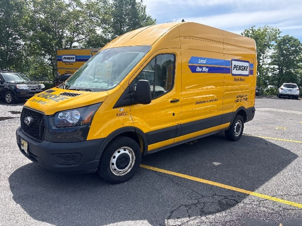 Cargo Van (Panel Van)-Light and Medium Duty Trucks-Ford-2023-Transit 250-North Bergen-NJ-50,303\n\t\tmiles-$ 40,500 - Image 3