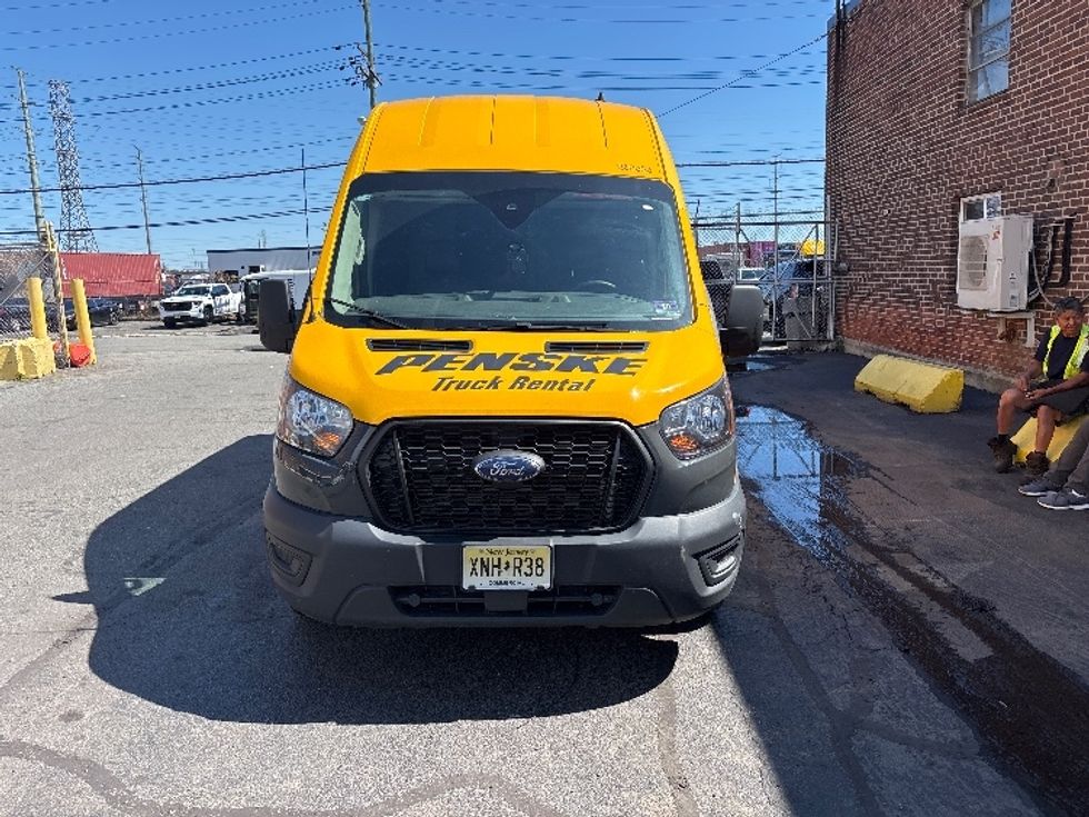 Cargo Van (Panel Van)-Light and Medium Duty Trucks-Ford-2023-Transit 250-North Bergen-NJ-51,724\n\t\tmiles-$ 45,000 - Image 2
