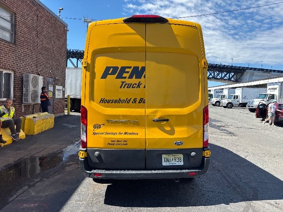 Cargo Van (Panel Van)-Light and Medium Duty Trucks-Ford-2023-Transit 250-North Bergen-NJ-51,724\n\t\tmiles-$ 45,000 - Image 6