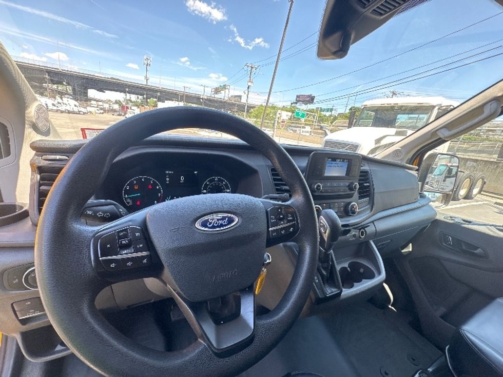 Cargo Van (Panel Van)-Light and Medium Duty Trucks-Ford-2023-Transit 250-North Bergen-NJ-52,750\n\t\tmiles-$ 40,250 - Image 17