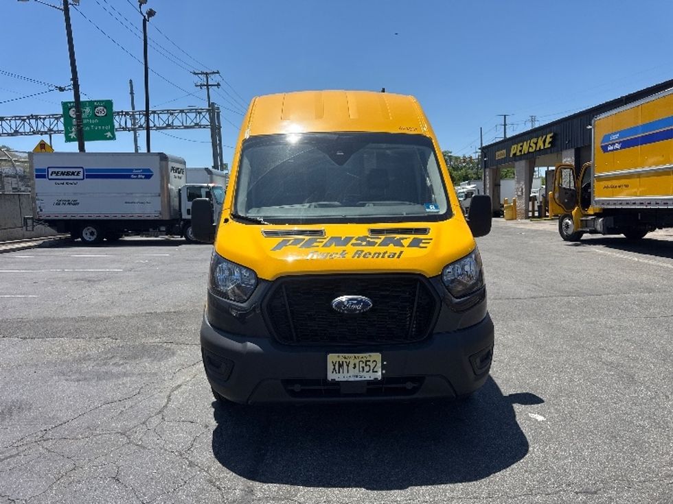 Cargo Van (Panel Van)-Light and Medium Duty Trucks-Ford-2023-Transit 250-North Bergen-NJ-52,750\n\t\tmiles-$ 40,250 - Image 2