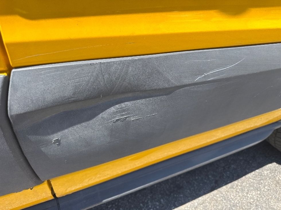 Cargo Van (Panel Van)-Light and Medium Duty Trucks-Ford-2023-Transit 250-North Bergen-NJ-52,750\n\t\tmiles-$ 40,250 - Image 24