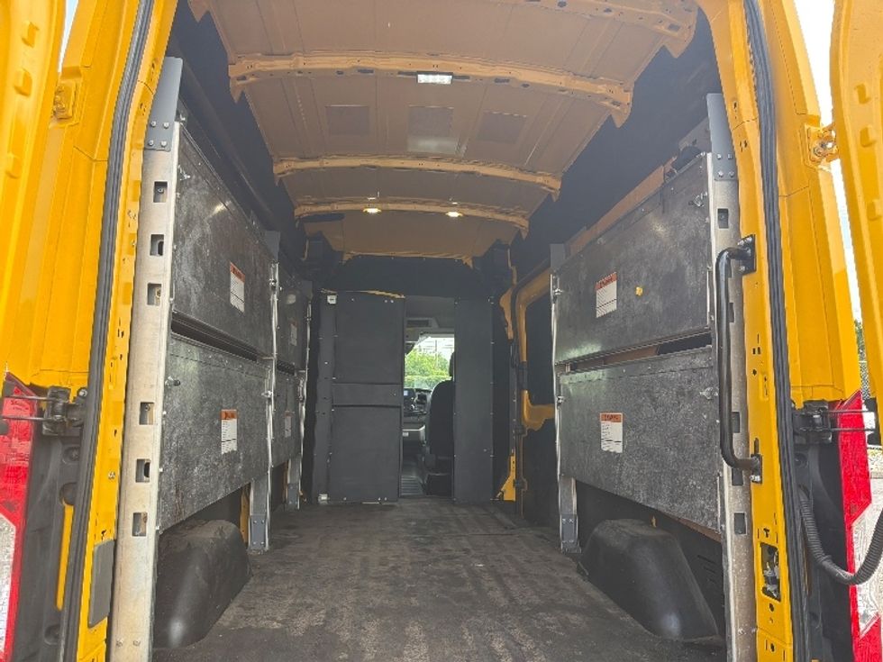 Cargo Van (Panel Van)-Light and Medium Duty Trucks-Ford-2023-Transit 250-North Bergen-NJ-67,800\n\t\tmiles-$ 43,500 - Image 10