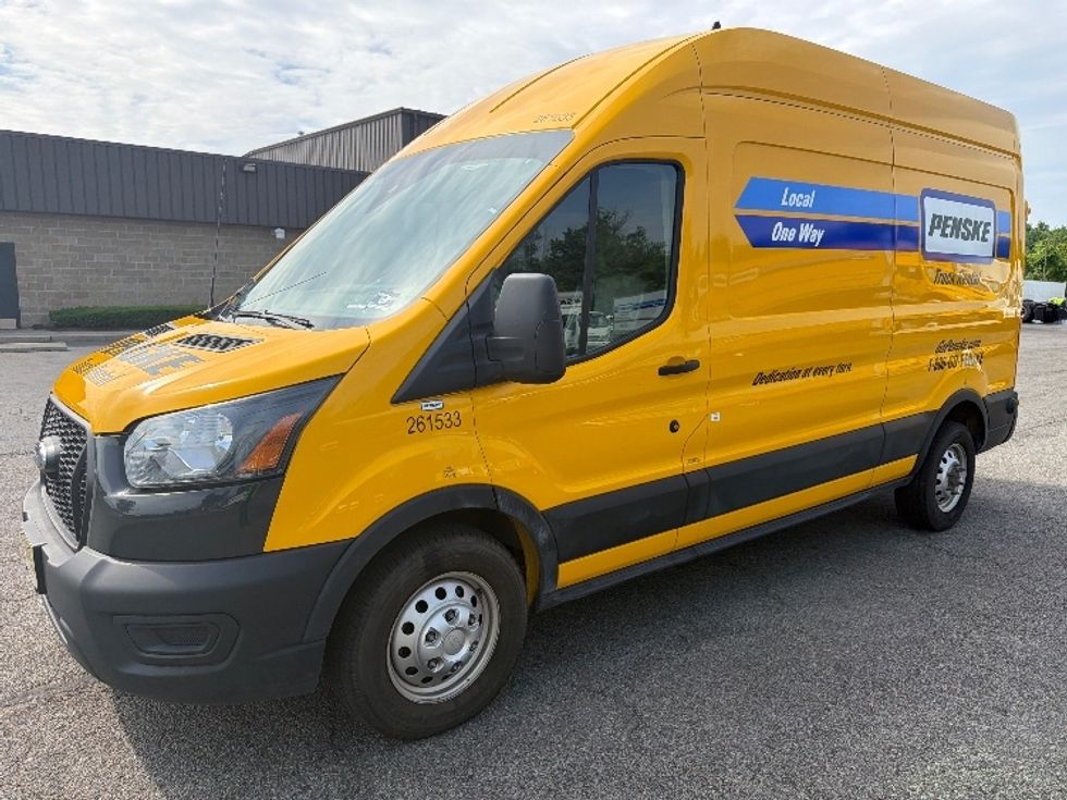 Cargo Van (Panel Van)-Light and Medium Duty Trucks-Ford-2023-Transit 250-North Bergen-NJ-67,800\n\t\tmiles-$ 43,500 - Image 26