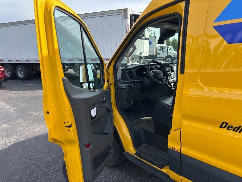 Cargo Van (Panel Van)-Light and Medium Duty Trucks-Ford-2023-Transit 250-Norton-MA-76,391\n\t\tmiles-$ 38,000 - Image 16