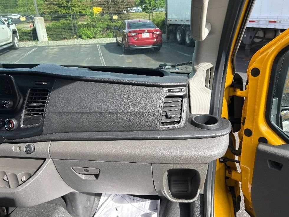 Cargo Van (Panel Van)-Light and Medium Duty Trucks-Ford-2023-Transit 250-Norton-MA-76,391\n\t\tmiles-$ 38,000 - Image 21