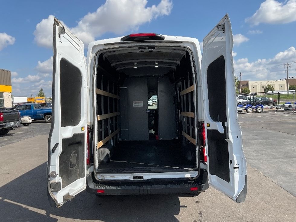 Cargo Van (Panel Van)-Light and Medium Duty Trucks-Ford-2023-Transit 250-Oklahoma City-OK-107,093\n\t\tmiles-$ 34,750 - Image 7