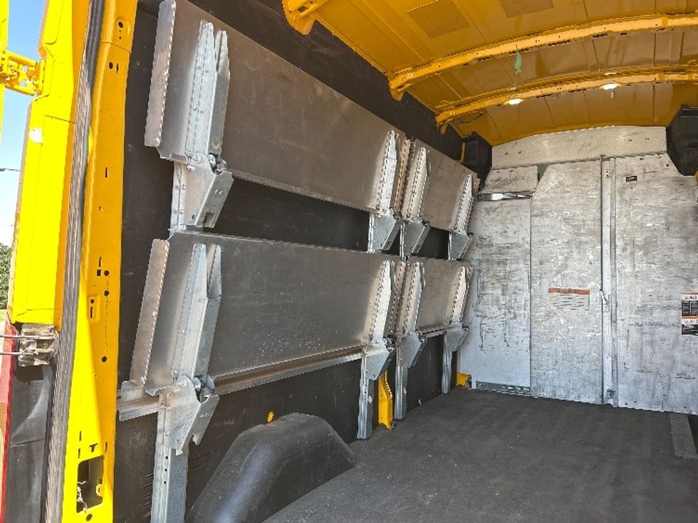 Cargo Van (Panel Van)-Light and Medium Duty Trucks-Ford-2023-Transit 250-Oklahoma City-OK-44,987\n\t\tmiles-$ 46,250 - Image 10