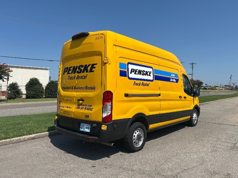 Cargo Van (Panel Van)-Light and Medium Duty Trucks-Ford-2023-Transit 250-Oklahoma City-OK-44,987\n\t\tmiles-$ 46,250 - Image 12