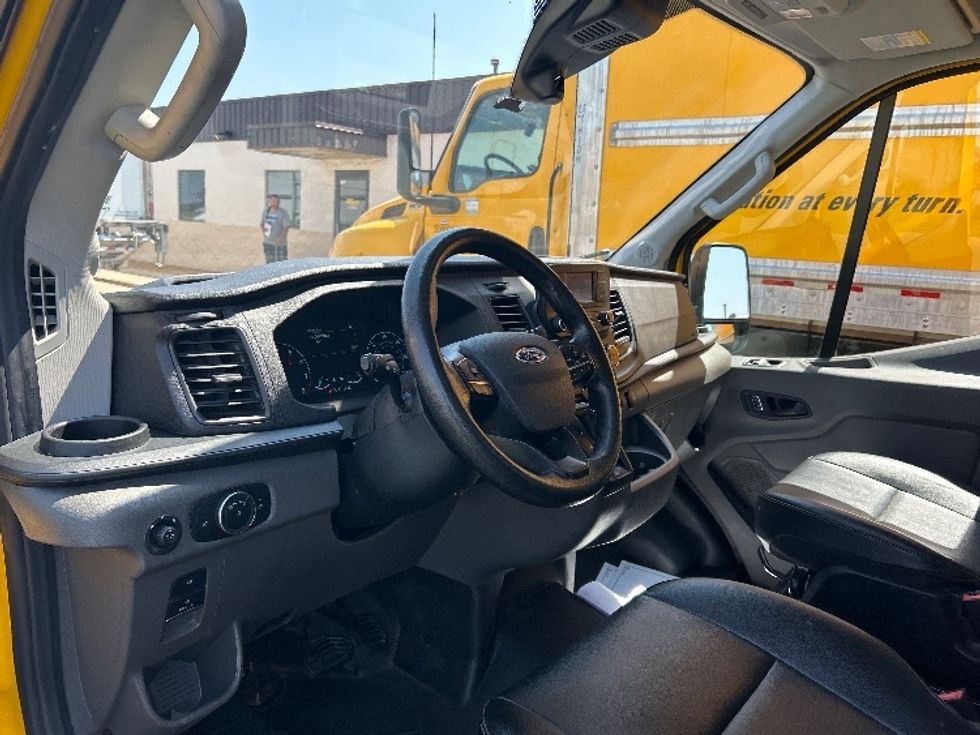 Cargo Van (Panel Van)-Light and Medium Duty Trucks-Ford-2023-Transit 250-Oklahoma City-OK-44,987\n\t\tmiles-$ 46,250 - Image 16