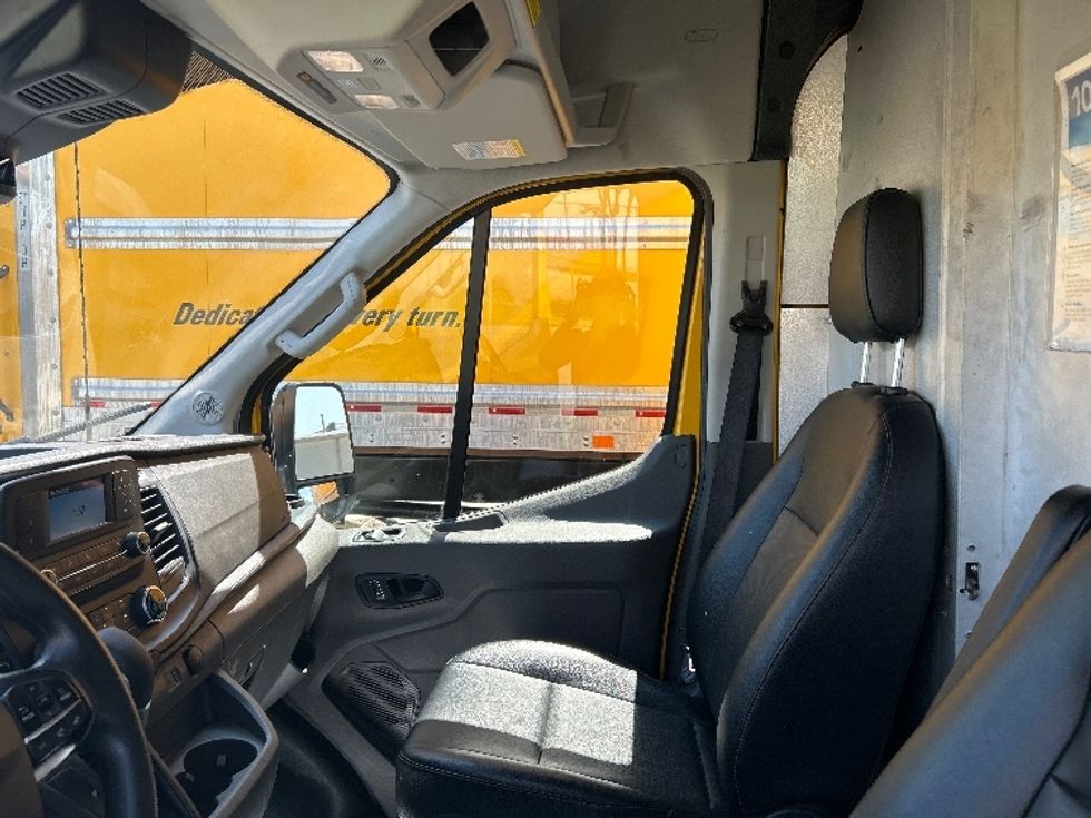 Cargo Van (Panel Van)-Light and Medium Duty Trucks-Ford-2023-Transit 250-Oklahoma City-OK-44,987\n\t\tmiles-$ 46,250 - Image 18