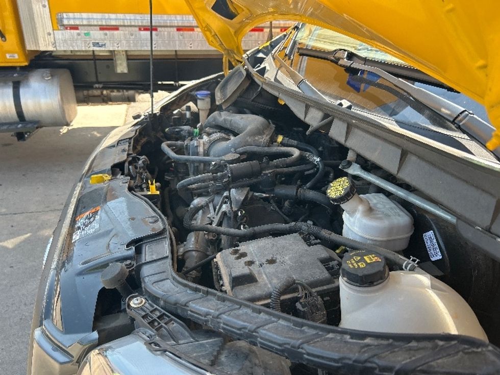 Cargo Van (Panel Van)-Light and Medium Duty Trucks-Ford-2023-Transit 250-Oklahoma City-OK-44,987\n\t\tmiles-$ 46,250 - Image 23