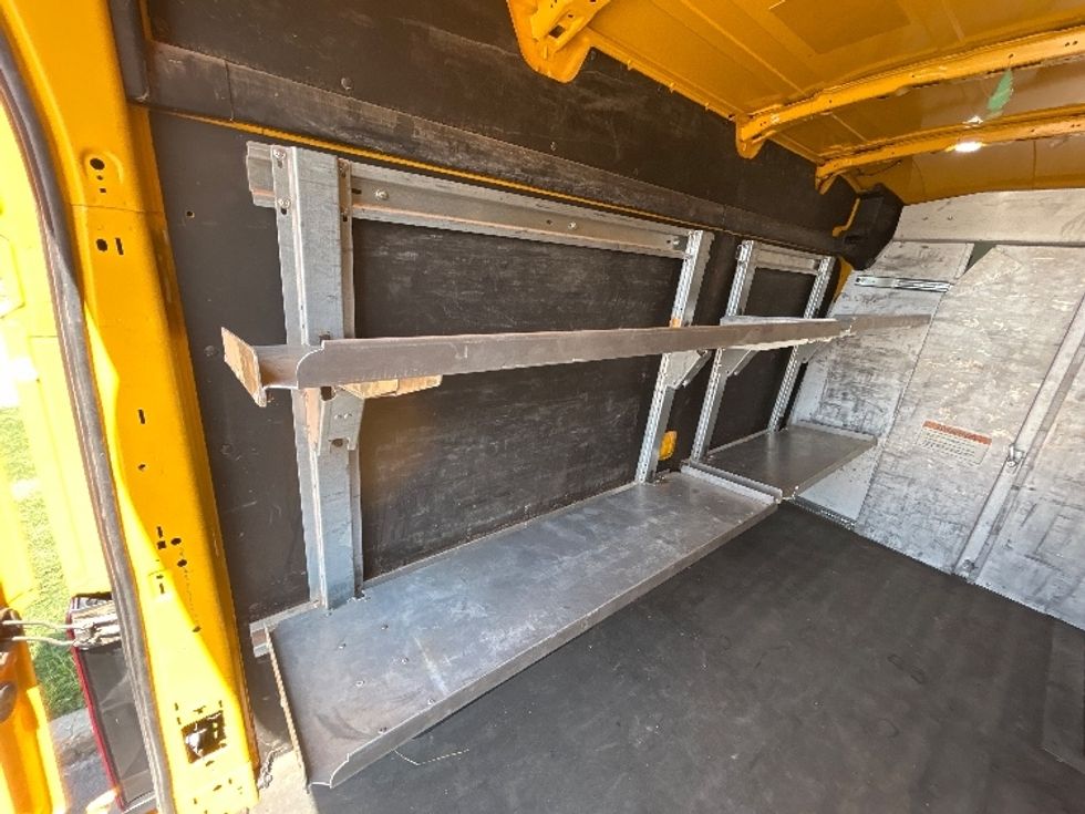 Cargo Van (Panel Van)-Light and Medium Duty Trucks-Ford-2023-Transit 250-Oklahoma City-OK-44,987\n\t\tmiles-$ 46,250 - Image 24