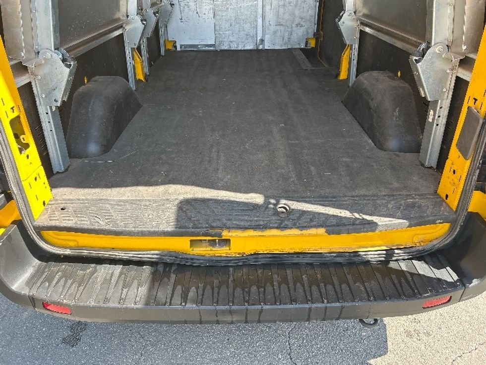 Cargo Van (Panel Van)-Light and Medium Duty Trucks-Ford-2023-Transit 250-Oklahoma City-OK-44,987\n\t\tmiles-$ 46,250 - Image 9