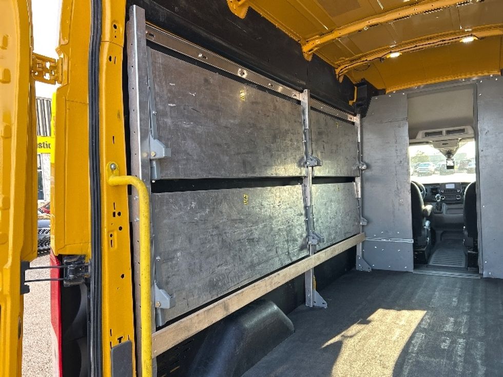 Cargo Van (Panel Van)-Light and Medium Duty Trucks-Ford-2023-Transit 250-Oklahoma City-OK-69,306\n\t\tmiles-$ 39,000 - Image 10