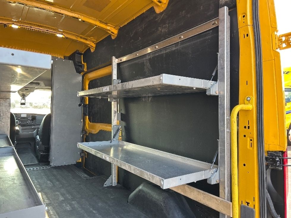 Cargo Van (Panel Van)-Light and Medium Duty Trucks-Ford-2023-Transit 250-Oklahoma City-OK-69,306\n\t\tmiles-$ 39,000 - Image 24