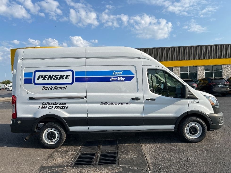 Cargo Van (Panel Van)-Light and Medium Duty Trucks-Ford-2023-Transit 250-Oklahoma City-OK-73,059\n\t\tmiles-$ 40,000 - Image 12