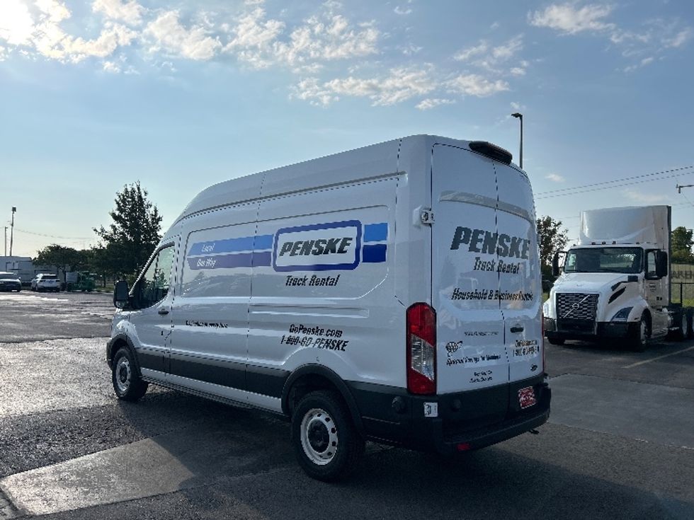 Cargo Van (Panel Van)-Light and Medium Duty Trucks-Ford-2023-Transit 250-Oklahoma City-OK-73,059\n\t\tmiles-$ 40,000 - Image 5