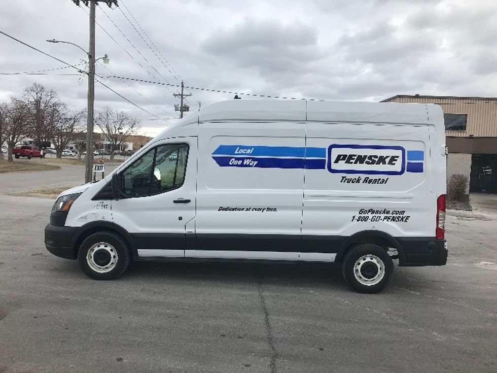 Cargo Van (Panel Van)-Light and Medium Duty Trucks-Ford-2023-Transit 250-Omaha-NE-69,086\n\t\tmiles-$ 45,500 - Image 4
