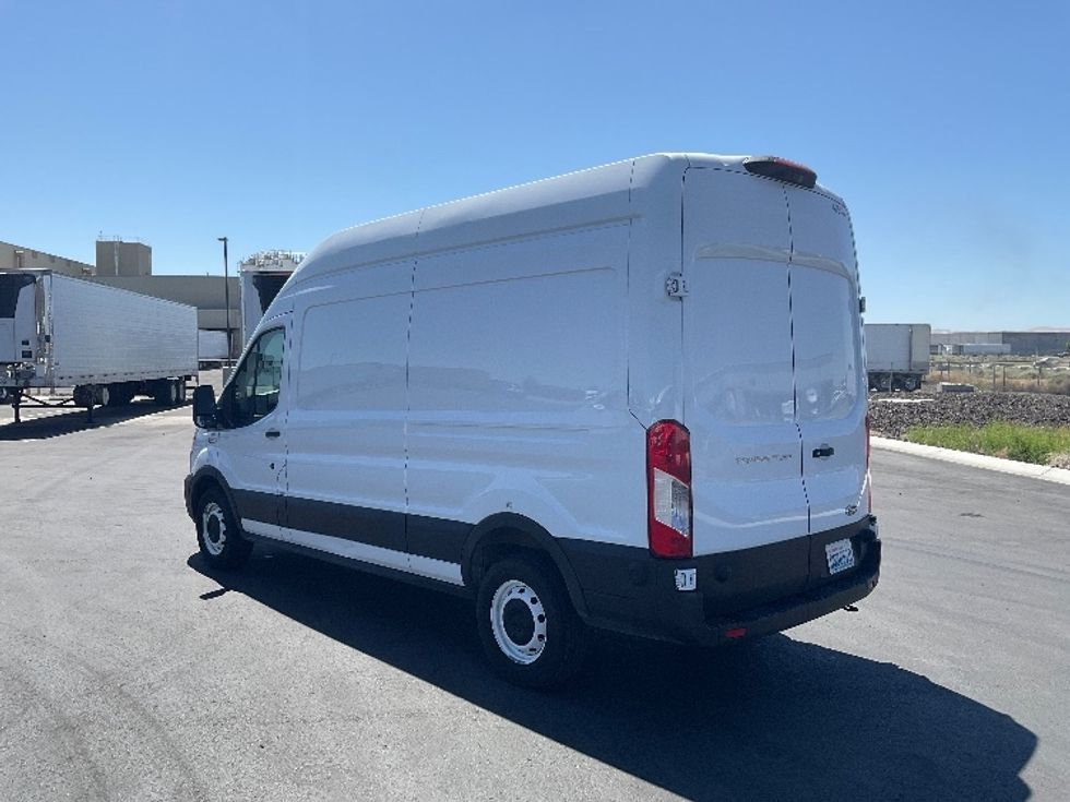 Cargo Van (Panel Van)-Light and Medium Duty Trucks-Ford-2023-Transit 250-Pasco-WA-125,048\n\t\tmiles-$ 34,000 - Image 6