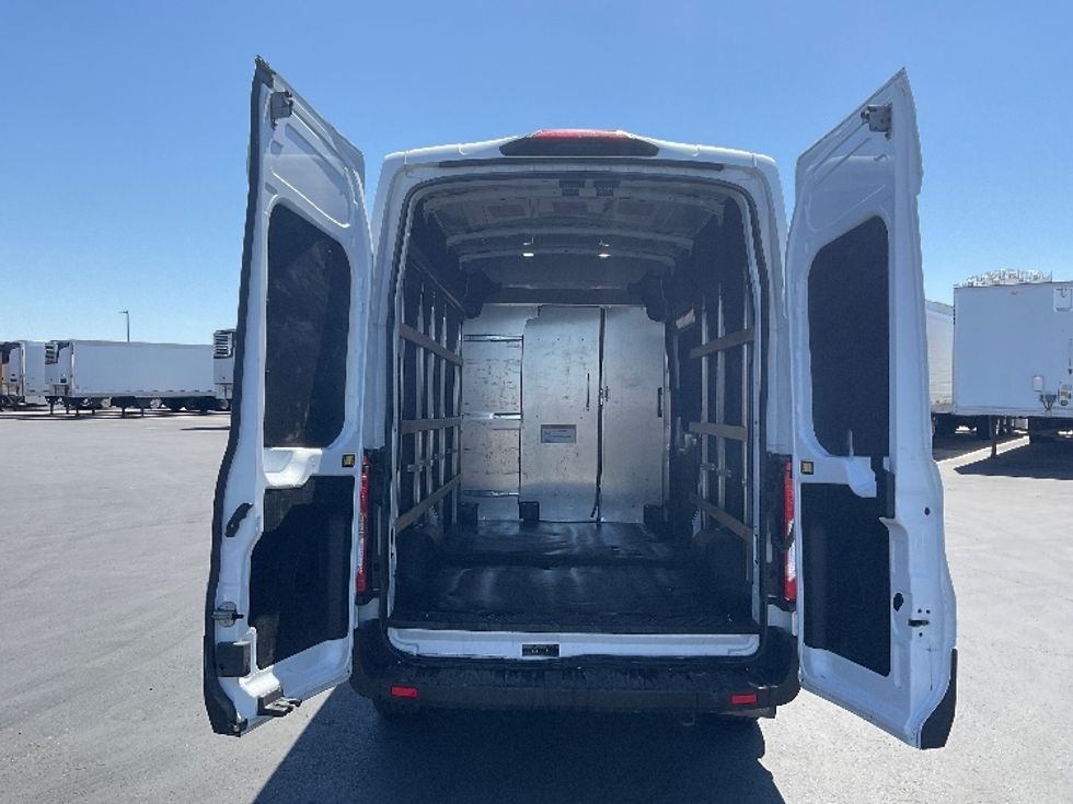 Cargo Van (Panel Van)-Light and Medium Duty Trucks-Ford-2023-Transit 250-Pasco-WA-125,048\n\t\tmiles-$ 34,000 - Image 9