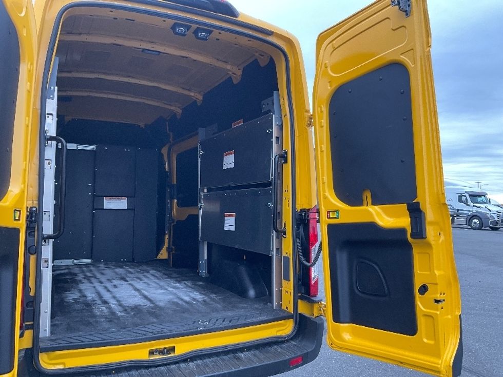 Cargo Van (Panel Van)-Light and Medium Duty Trucks-Ford-2023-Transit 250-Pasco-WA-15,255\n\t\tmiles-$ 50,750 - Image 12