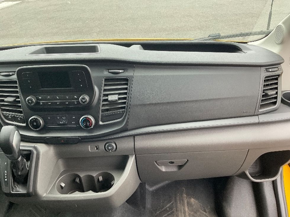 Cargo Van (Panel Van)-Light and Medium Duty Trucks-Ford-2023-Transit 250-Pasco-WA-15,255\n\t\tmiles-$ 50,750 - Image 21