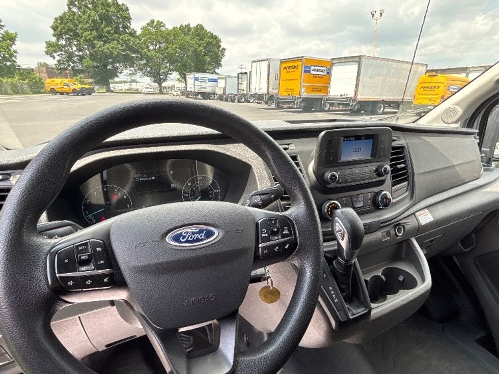 Cargo Van (Panel Van)-Light and Medium Duty Trucks-Ford-2023-Transit 250-Pennsauken-NJ-49,378\n\t\tmiles-$ 49,500 - Image 17