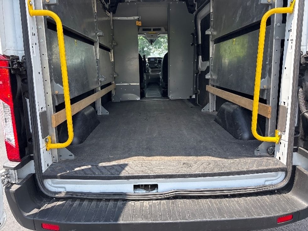 Cargo Van (Panel Van)-Light and Medium Duty Trucks-Ford-2023-Transit 250-Pennsauken-NJ-49,378\n\t\tmiles-$ 49,500 - Image 9