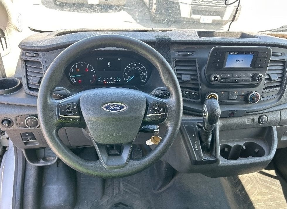 Cargo Van (Panel Van)-Light and Medium Duty Trucks-Ford-2023-Transit 250-Pensacola-FL-72,837\n\t\tmiles-$ 42,000 - Image 17